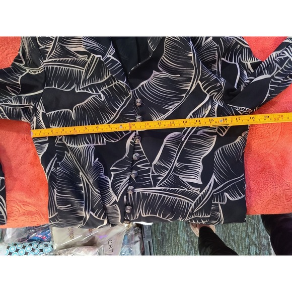 Dana Buchman 100% Silk Black/Cream Leaf Print Blazer Jacket Size 4 Luxury Career - Picture 10 of 10